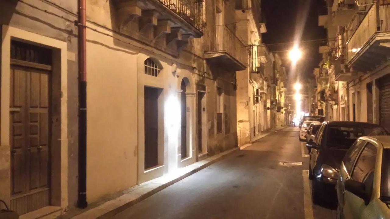 Casa Dell'Aquila Barocca Apartment Ragusa Exterior photo